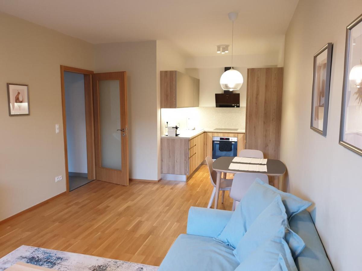 Costas Apartamento